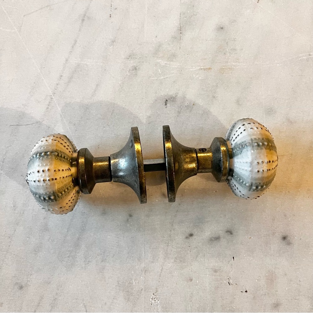 BRAND NEW CERAMIC DOOR HANDLE